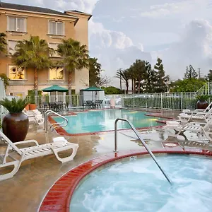 https://ayres-hotel-anaheim.topanaheimhotels.com
